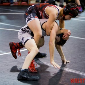 WrestlingWin-2837.jpg