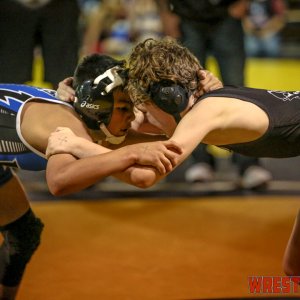 WrestlingWin-1507.jpg