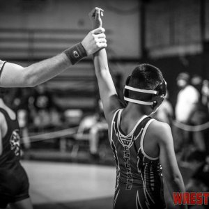 WrestlingWin-1836.jpg