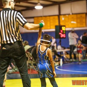 WrestlingWin-1859.jpg