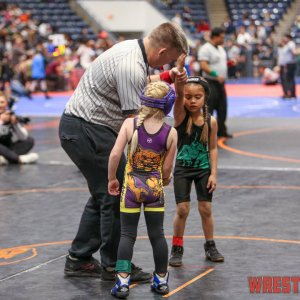 WrestlingWin-2271.jpg