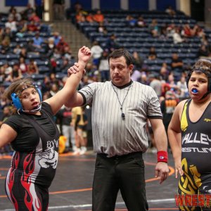 WrestlingWin-2487.jpg