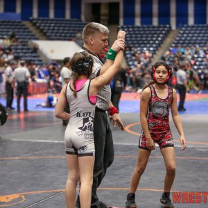 WrestlingWin-2460.jpg