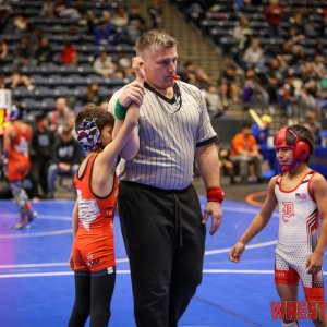 WrestlingWin-2787.jpg