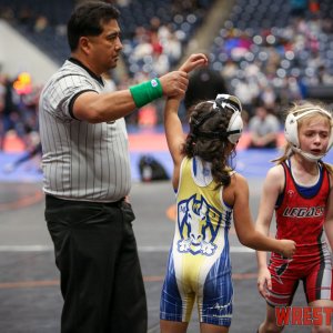 WrestlingWin-3071.jpg