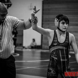 WrestlingWin-3511.jpg