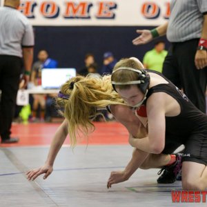 WrestlingWin-1042.jpg