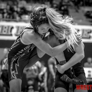 WrestlingWin-1027.jpg