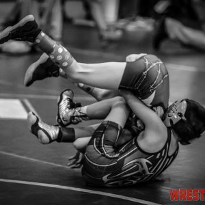 WrestlingWin-3543.jpg