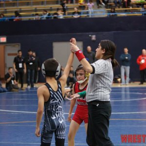 WrestlingWin-3912.jpg