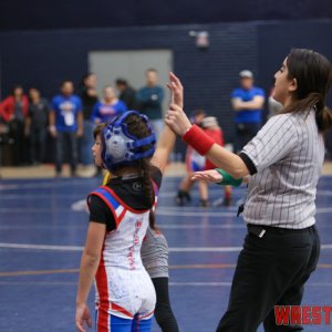 WrestlingWin-3898.jpg