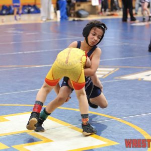 WrestlingWin-4105.jpg