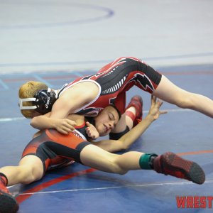 WrestlingWin-4081.jpg