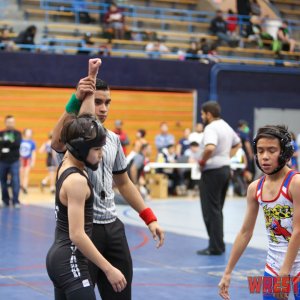 WrestlingWin-4054.jpg