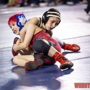 WrestlingWin-2061.jpg