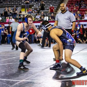 WrestlingWin-2305.jpg