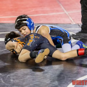 WrestlingWin-5876.jpg