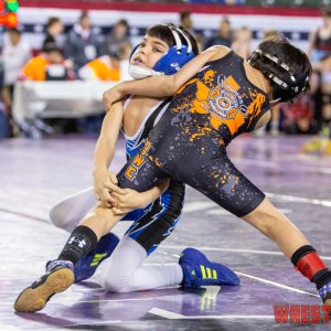 WrestlingWin-5868.jpg