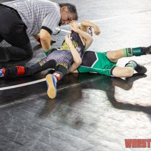 WrestlingWin-5949.jpg