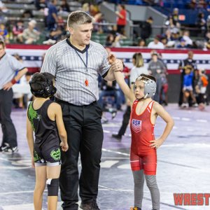 WrestlingWin-5966.jpg