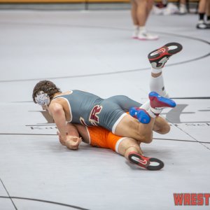 WrestlingWin-2034.jpg