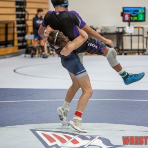 WrestlingWin-1843.jpg