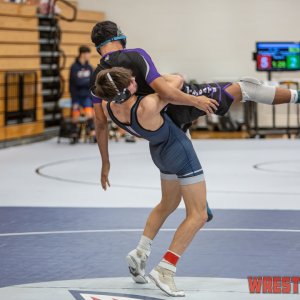 WrestlingWin-1842.jpg