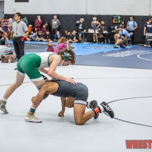 WrestlingWin-1829.jpg