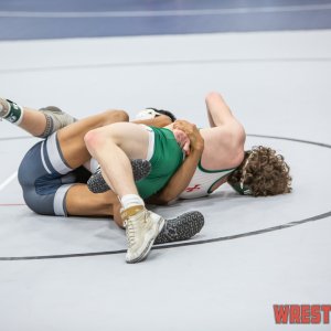 WrestlingWin-1826.jpg