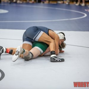 WrestlingWin-1816.jpg