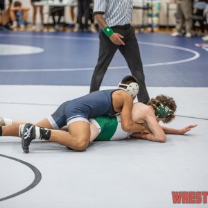 WrestlingWin-1815.jpg