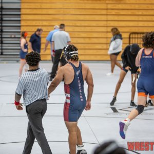 WrestlingWin-1770.jpg