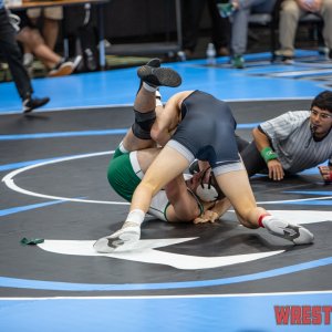 WrestlingWin-1736.jpg