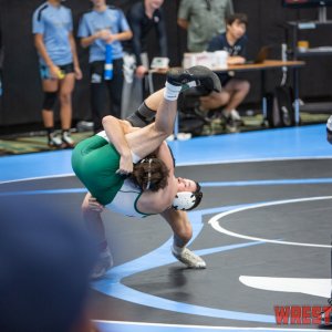 WrestlingWin-1728.jpg