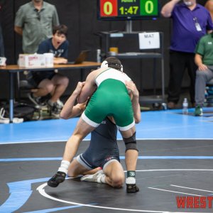 WrestlingWin-1720.jpg