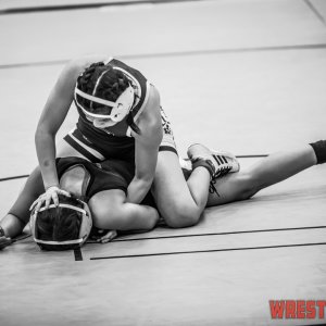 WrestlingWin-1642.jpg