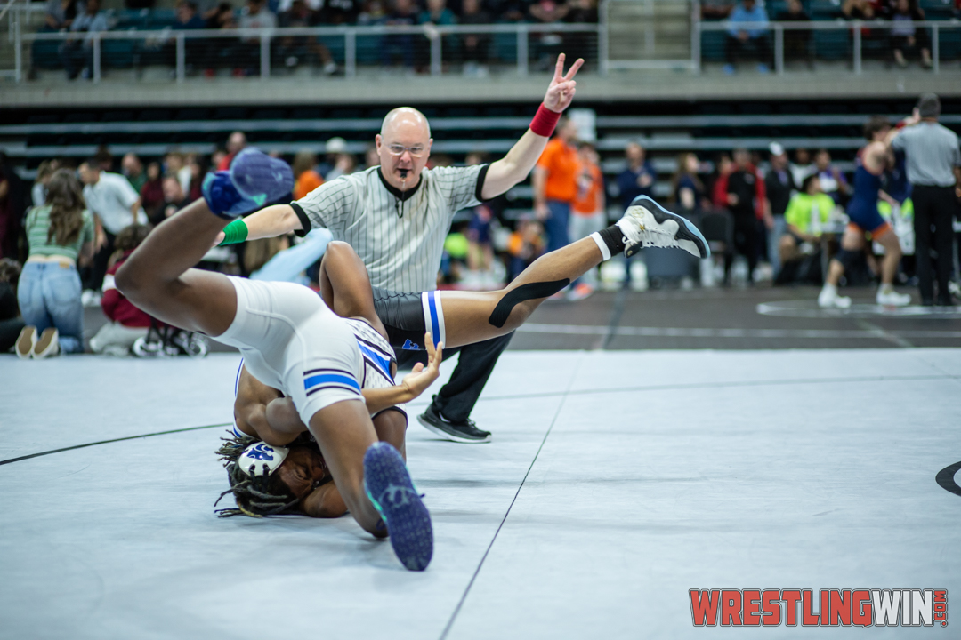 3-6a-wrestling-regionals-11690.jpg