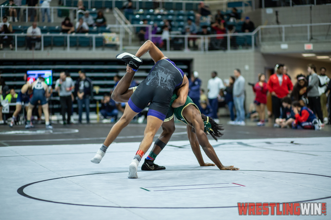 3-6a-wrestling-regionals-11701.jpg