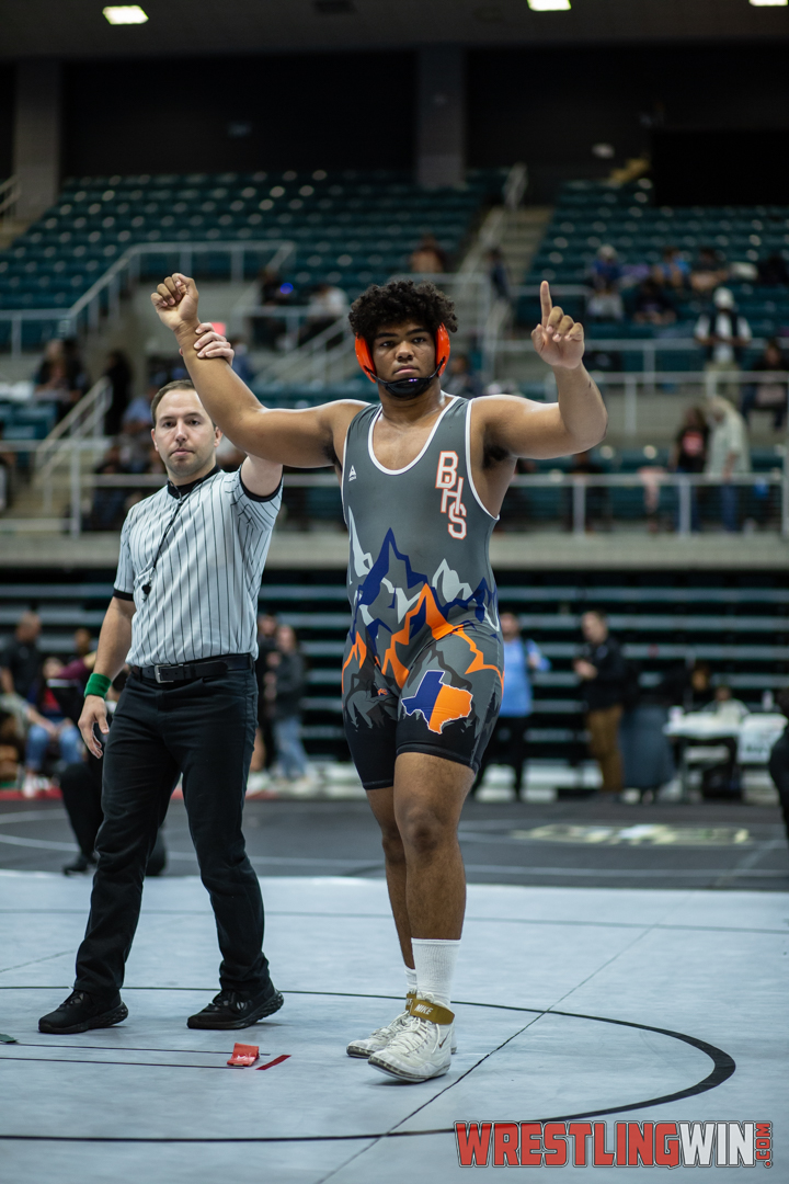 3-6a-wrestling-regionals-12213.jpg