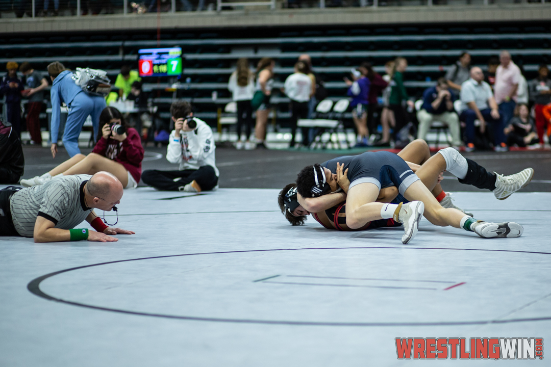 3-6a-wrestling-regionals-12242.jpg