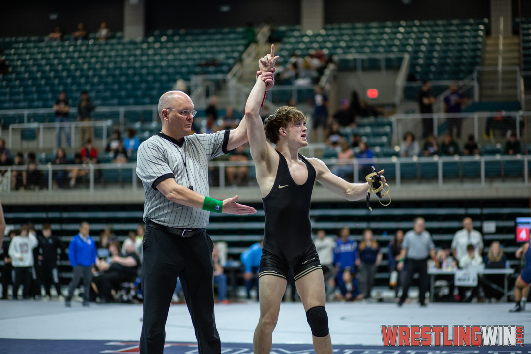 3-6a-wrestling-regionals-12292.jpg