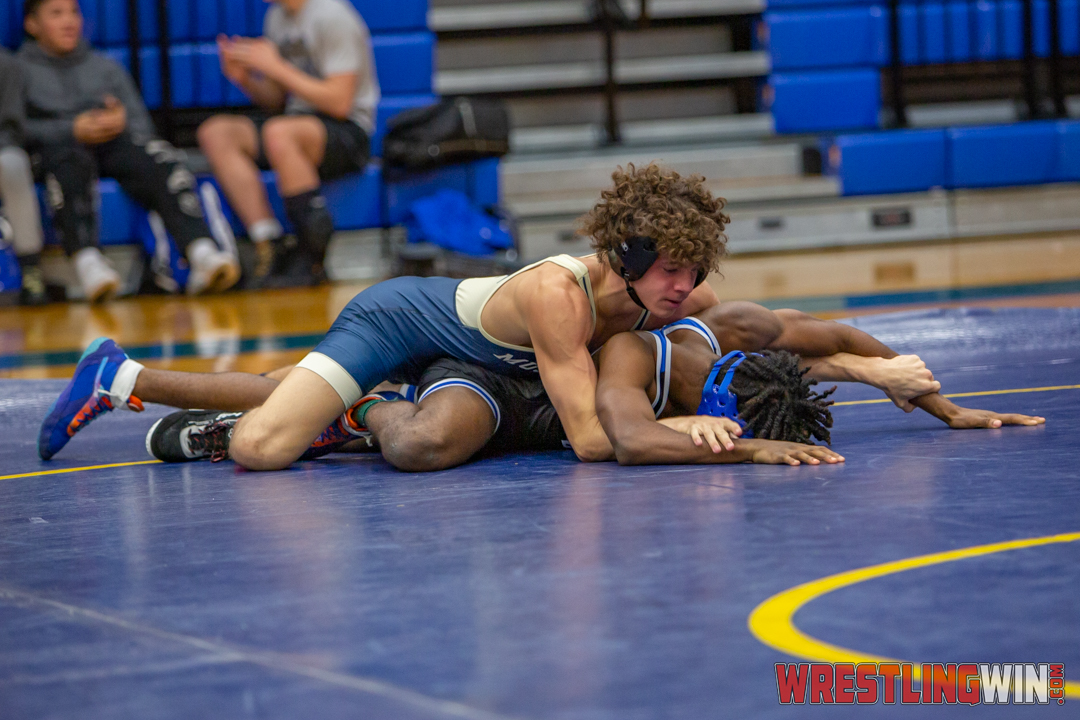 Klein Tri Wrestling-4830.jpg