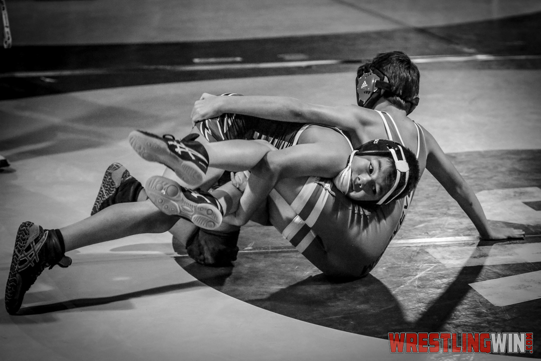 WrestlingWin-0522.jpg