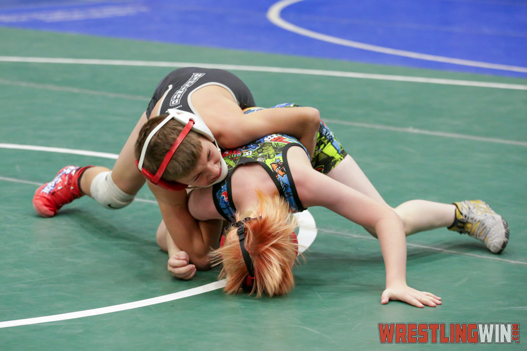 WrestlingWin-0823.jpg