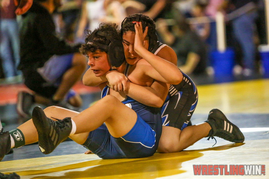 WrestlingWin-1263.jpg