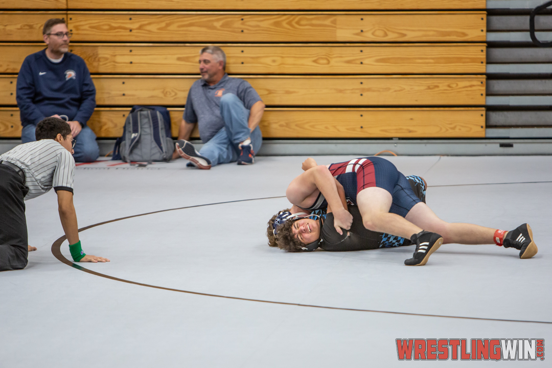 WrestlingWin-1603.jpg