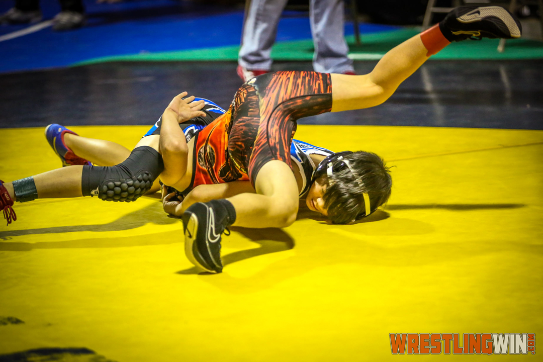 WrestlingWin-1641.jpg