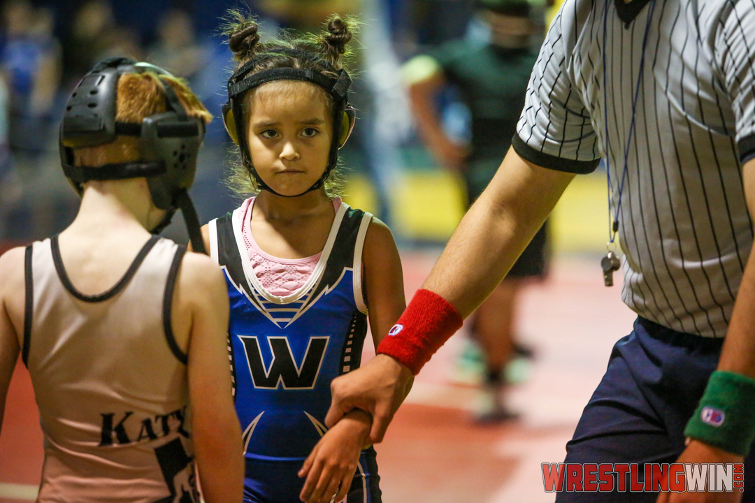 WrestlingWin-1655.jpg