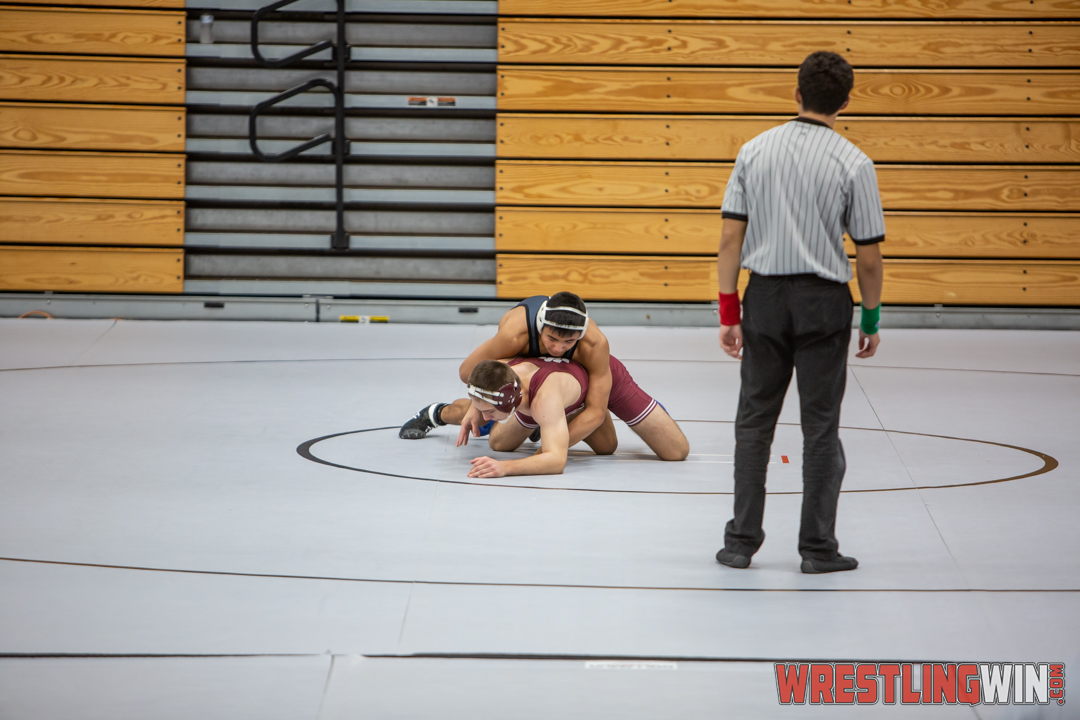 WrestlingWin-1710.jpg