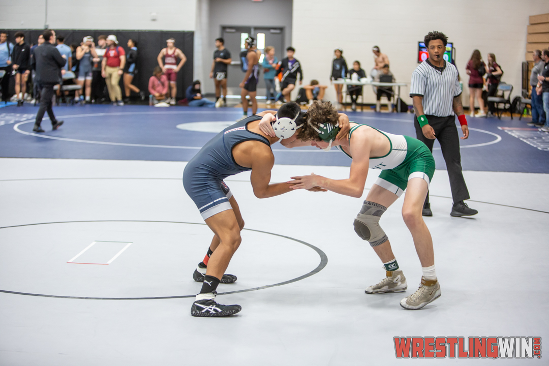 WrestlingWin-1811.jpg